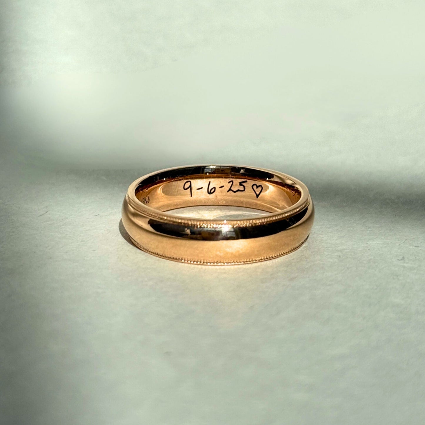 18K Rose Gold 6mm Man's Band