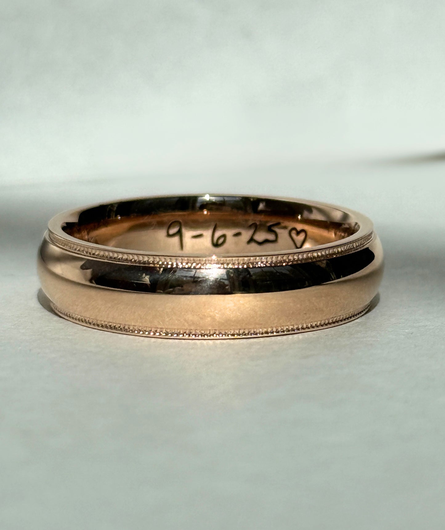 18K Rose Gold 6mm Man's Band