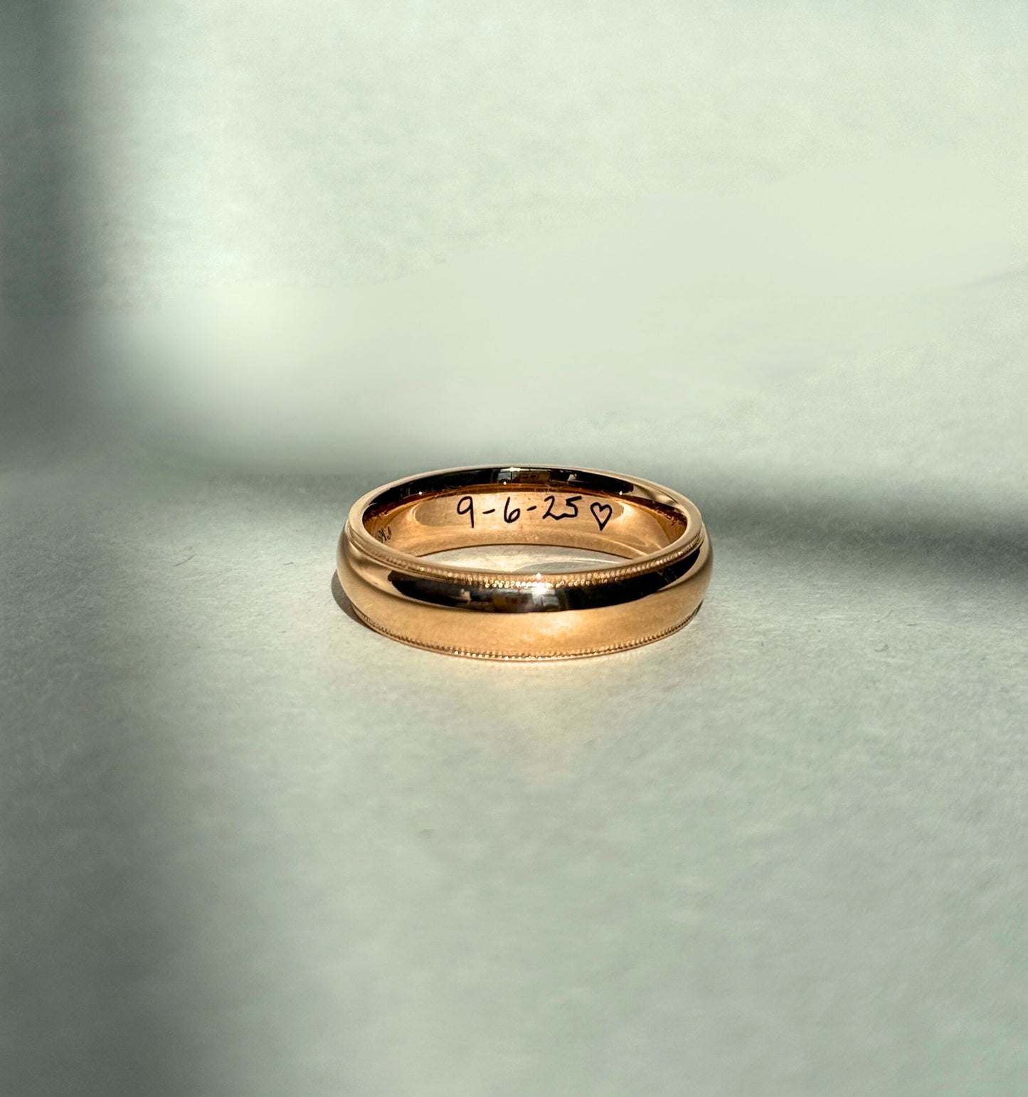 18K Rose Gold 6mm Man's Band